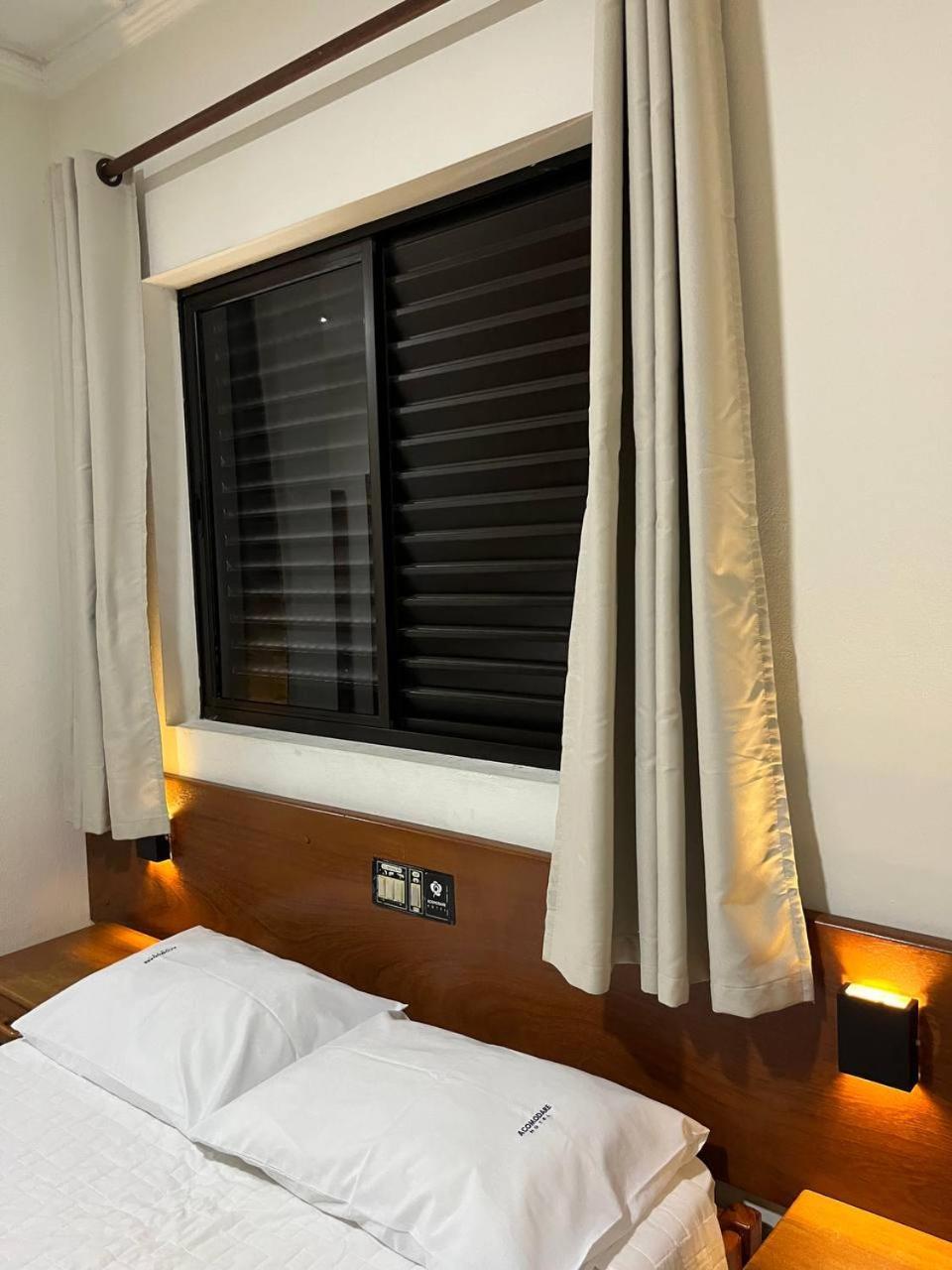 Acomodare Hotel- Sob Nova Direcao Tubarão Esterno foto